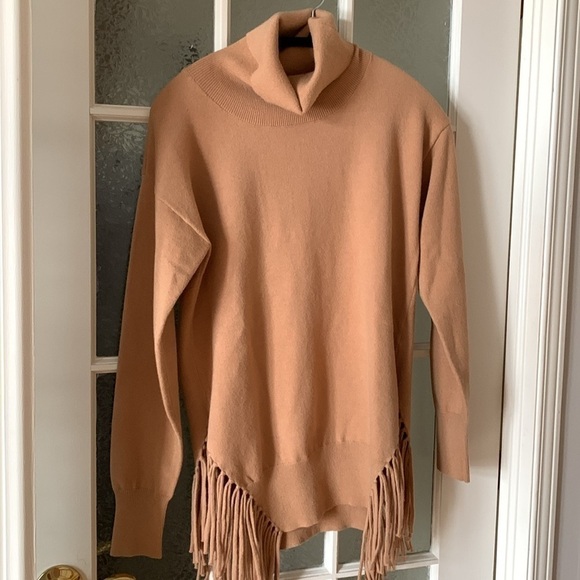 ORLY || COMFY CAMEL KNIT WITH FRINGE ||NWOT - Picture 5 of 5